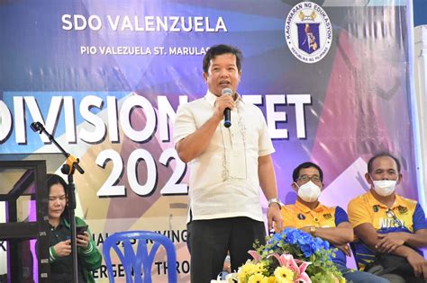 Deped Tayo Valenzuela .